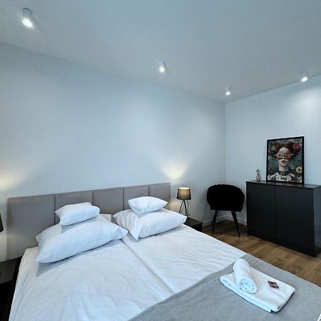 Amuse Me Aparthotel Kielce Exterior foto