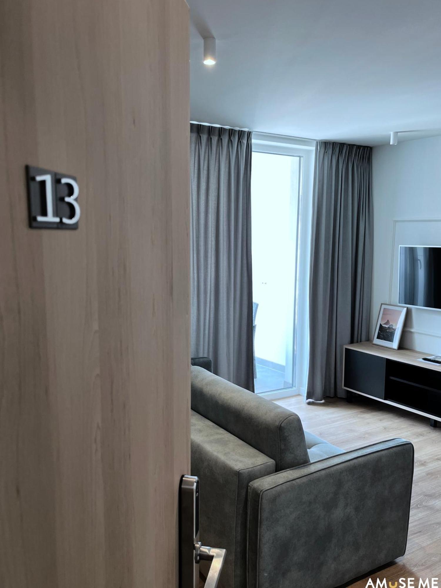 Amuse Me Aparthotel Kielce Exterior foto
